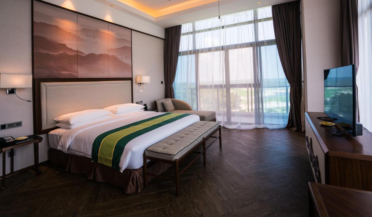 Forest City Golf Hotel Nusajaya  Exterior foto